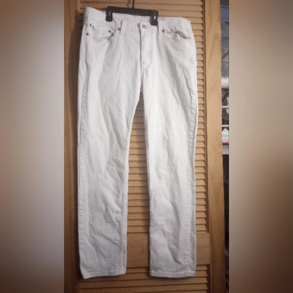 Levi's men white jeans size 34x32